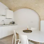 Palazzo Della Torre 003 - Historical Modern Apartman