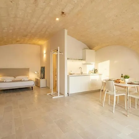 Apartamento Palazzo Della Torre 003 - Historical Modern *